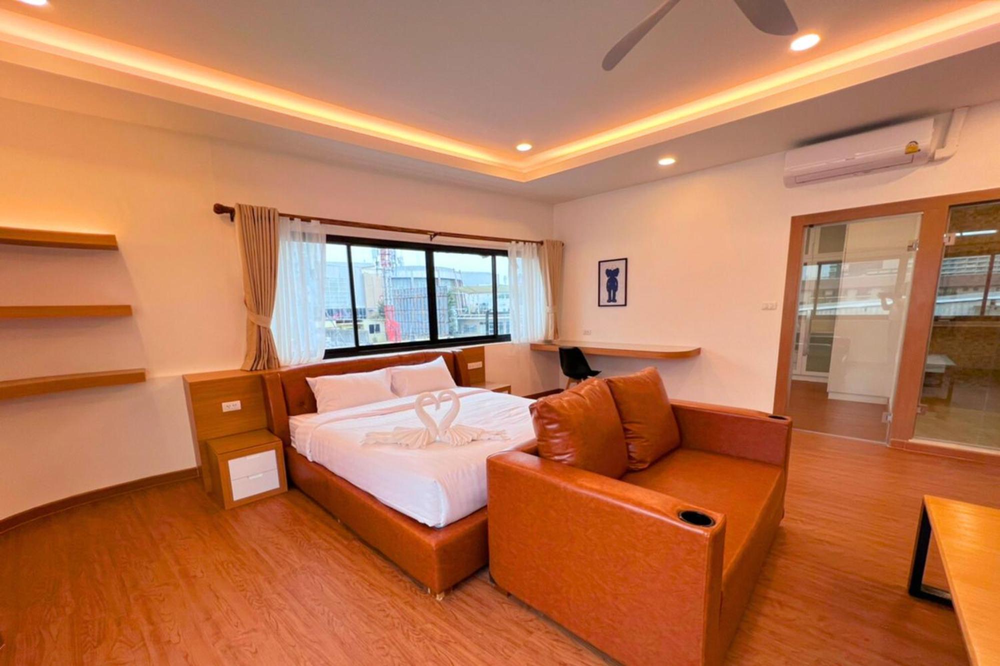 The Lodge Pattaya Εξωτερικό φωτογραφία